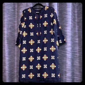 Crown and Ivy shift dress